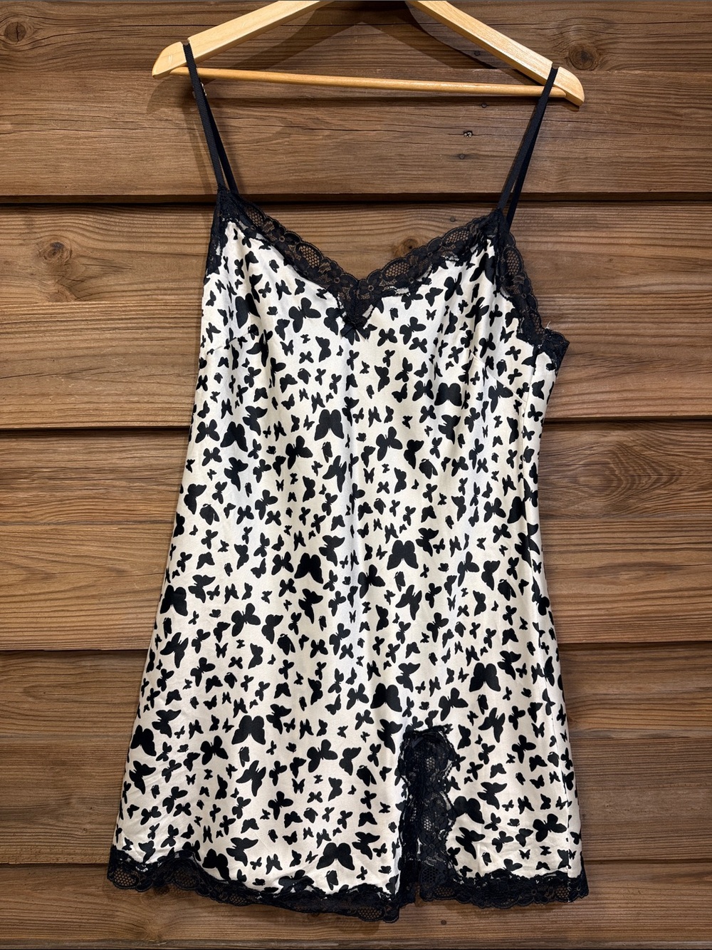 Victoria's Secret Black & White Butterfly-Print Lace Trim Slip